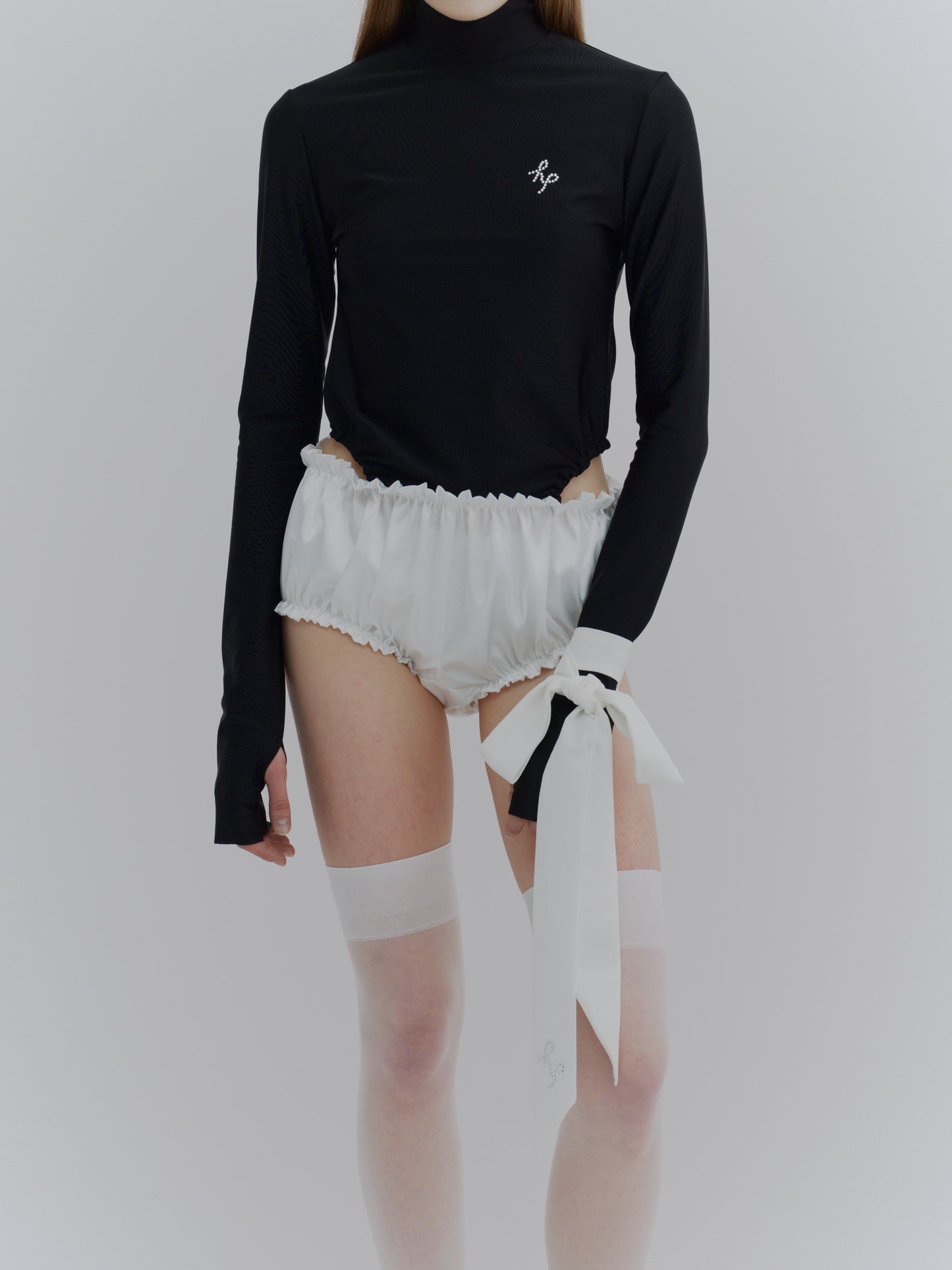 "Mira" bodysuit with rhinestone