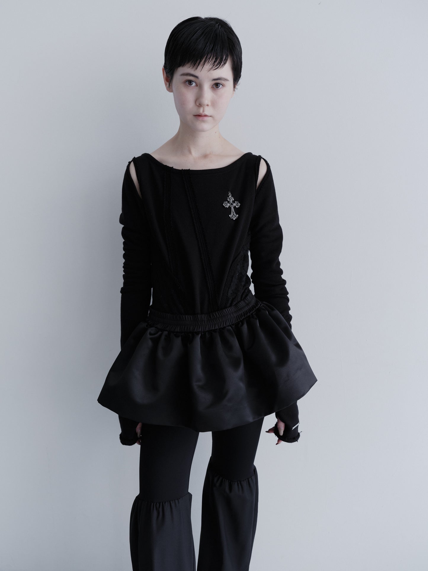 Midnight volume mini skirt