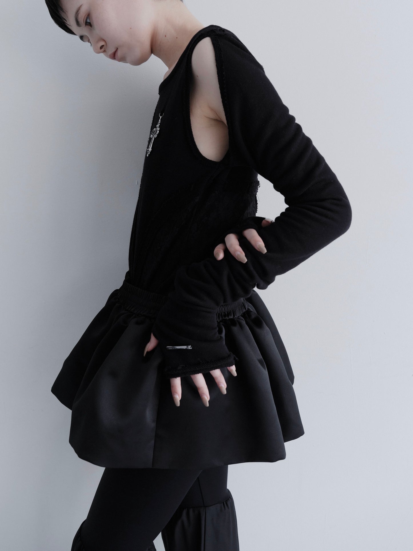 Midnight volume mini skirt
