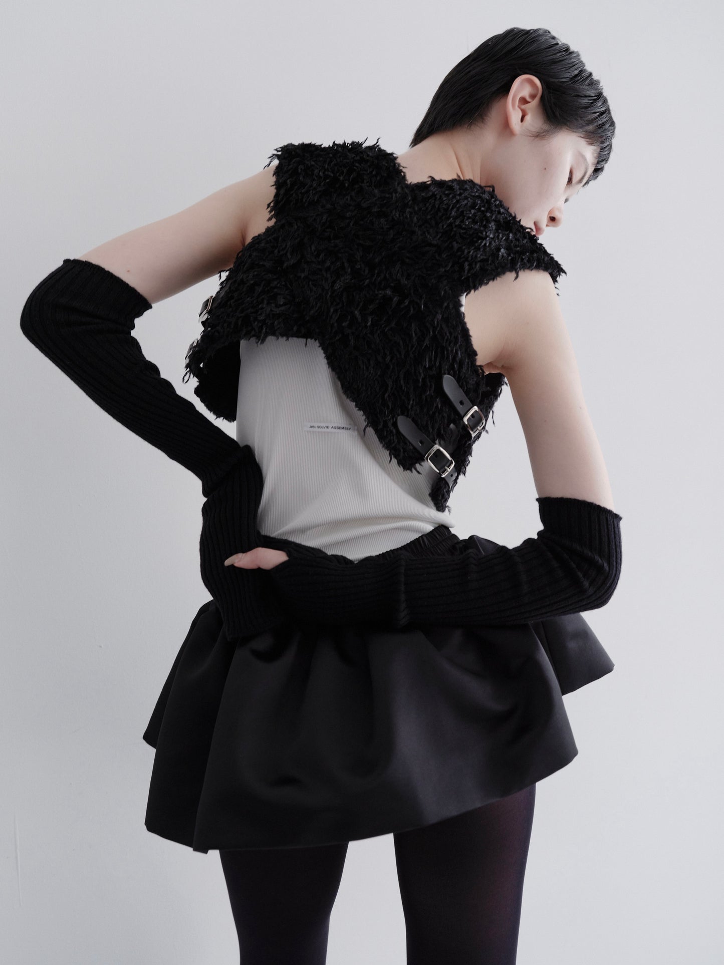 Midnight volume mini skirt