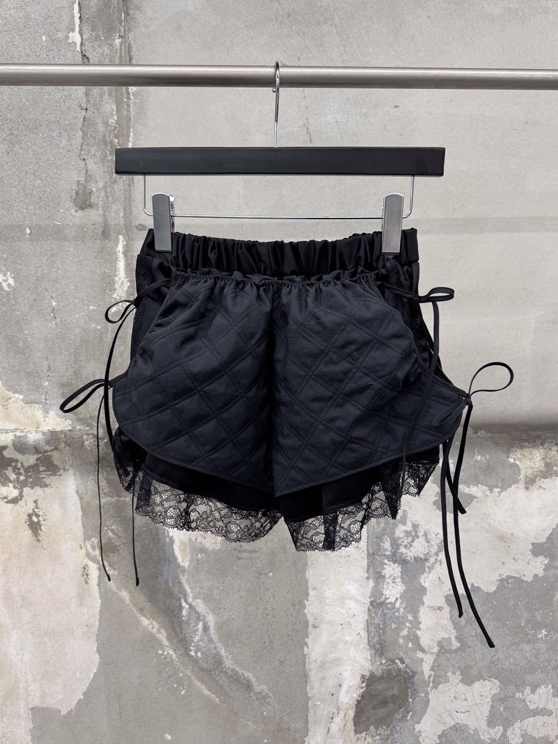 "Irene" quilted lingerie short pants