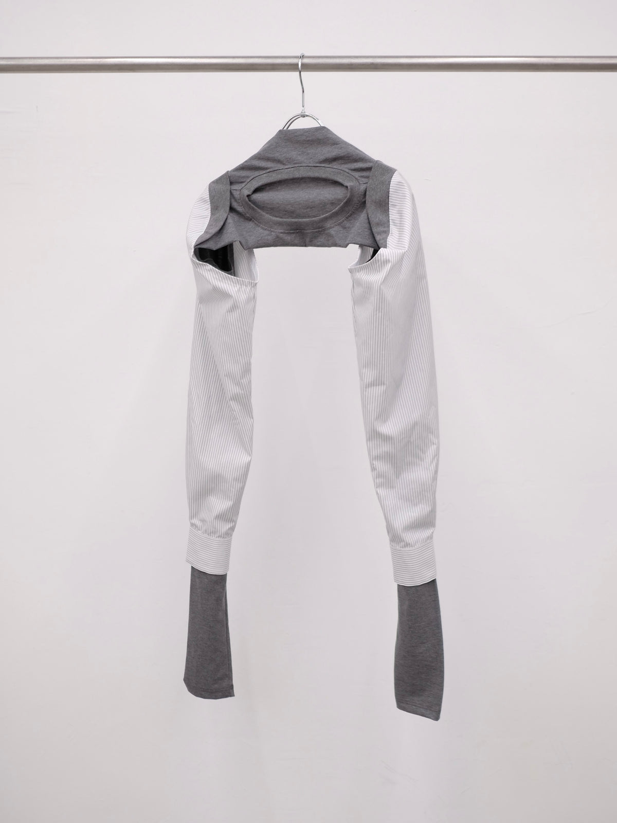 Docking shirt sleeves