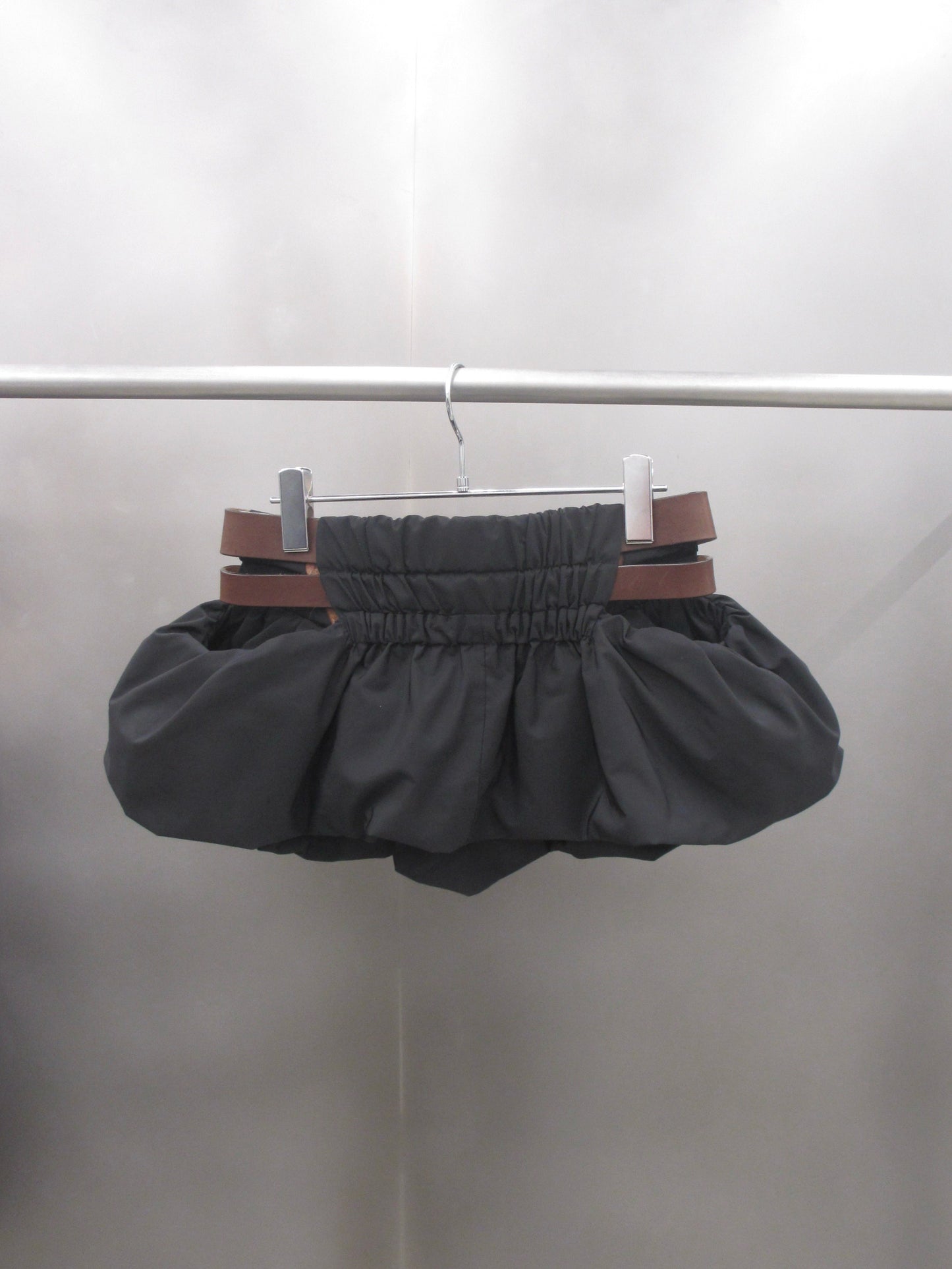 Balloon mini skirt belt